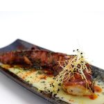 Pata de pulpo sobre parmentier