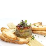 Milhojas de foie con membrillo y compota de manzana