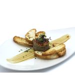 Milhojas de foie con membrillo y compota de manzana